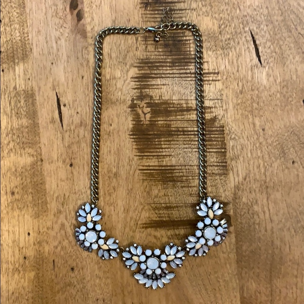 Statement necklace